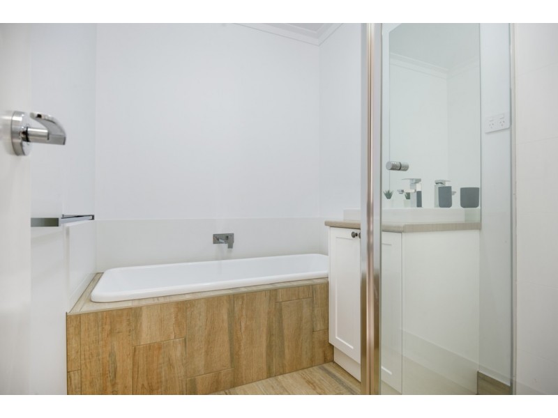 19 Hillview Road, Brown Hill VIC 3350