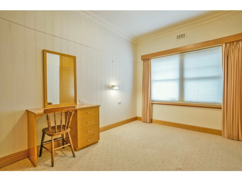 203 Campbells Crescent, Redan VIC 3350