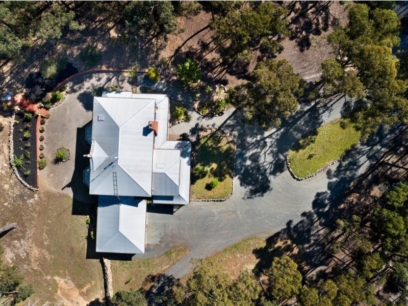 129 Post Office Road, Smythes Creek VIC 3351