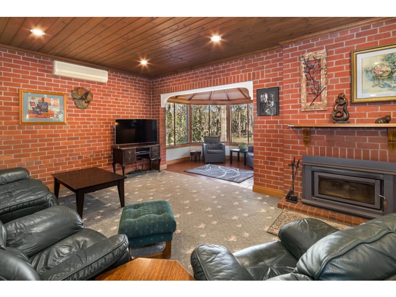 129 Post Office Road, Smythes Creek VIC 3351