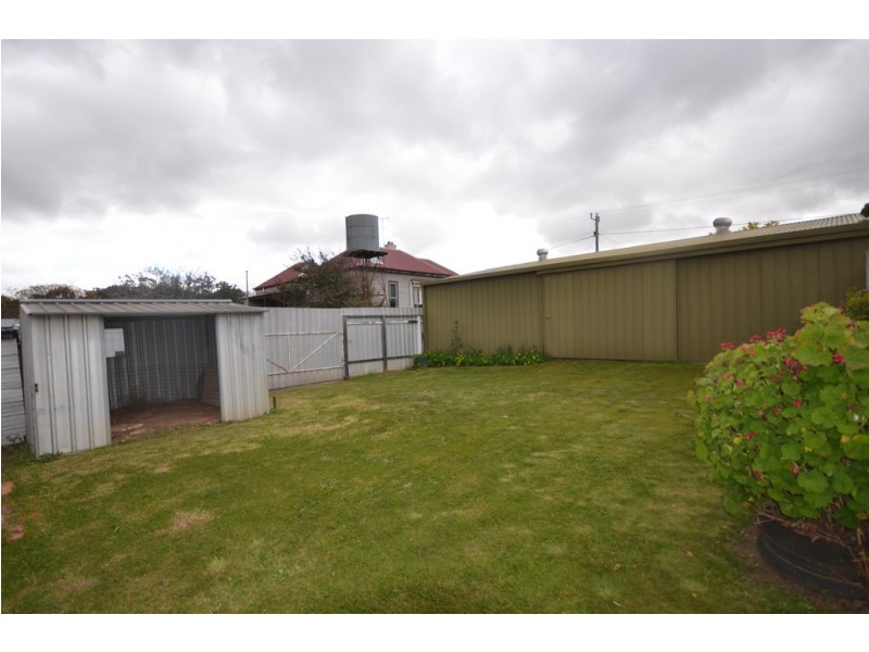 39 Bowen Street, St Arnaud VIC 3478