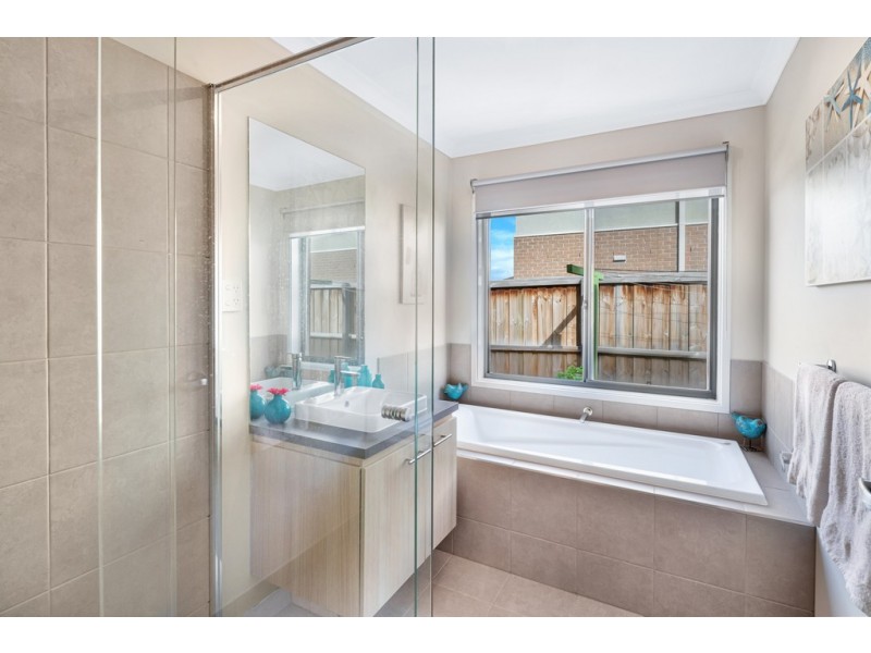 10 Leo Court, Bannockburn VIC 3331