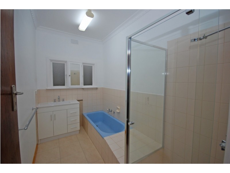 1166 Geelong Road, Mount Clear VIC 3350