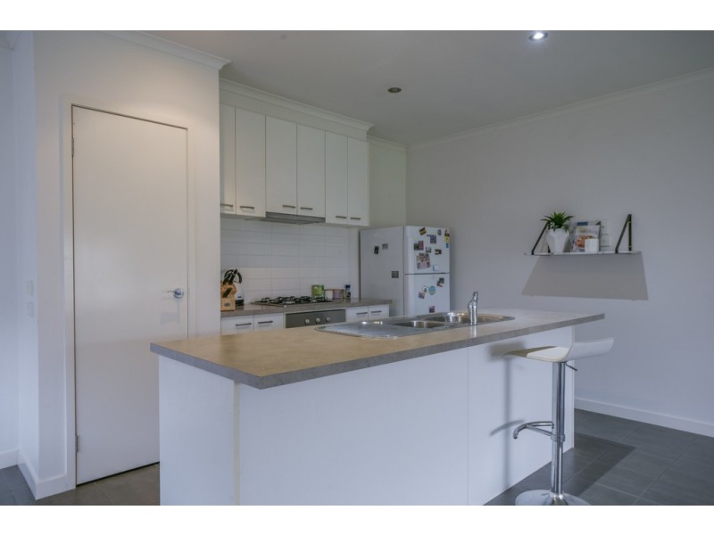 5 Oxley Bend, Alfredton VIC 3350