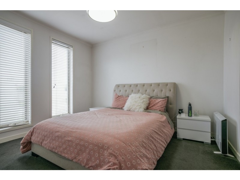 5 Oxley Bend, Alfredton VIC 3350