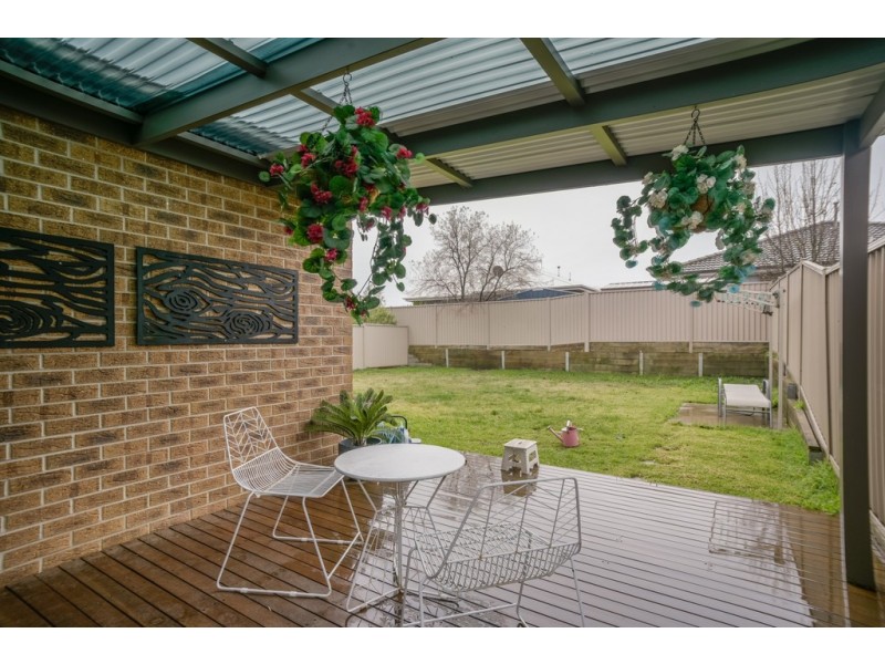 5 Oxley Bend, Alfredton VIC 3350
