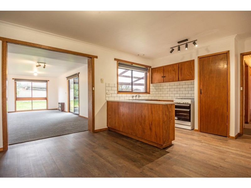 4 Bala Street, Sebastopol VIC 3356