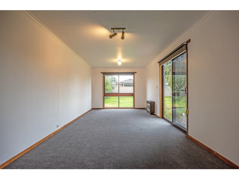 4 Bala Street, Sebastopol VIC 3356