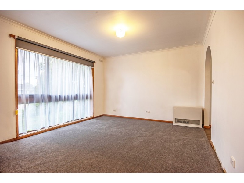 4 Bala Street, Sebastopol VIC 3356