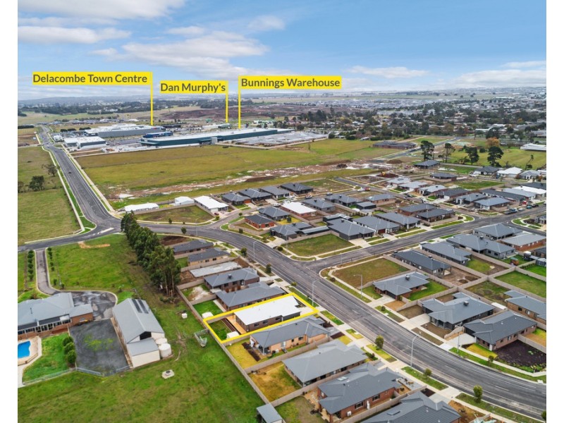 97 Ascot Gardens Drive, Delacombe VIC 3356