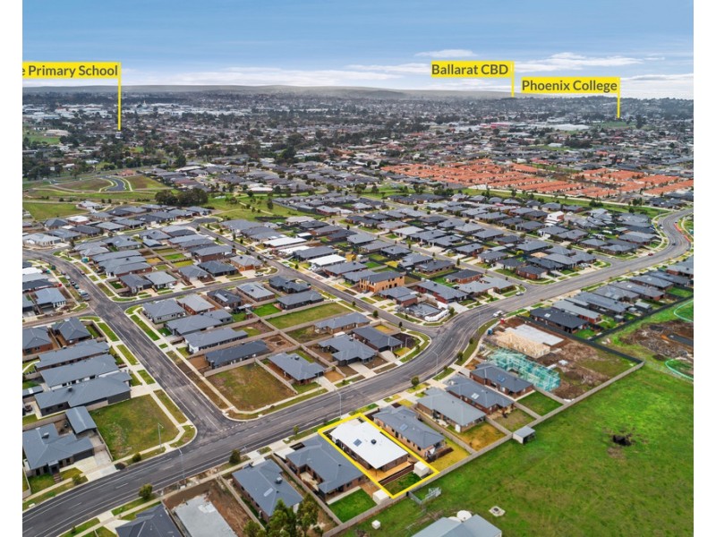 97 Ascot Gardens Drive, Delacombe VIC 3356