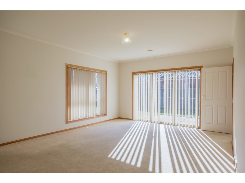 6 Wallace Place, Alfredton VIC 3350