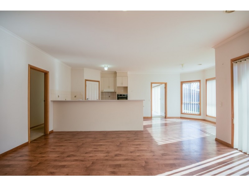 6 Wallace Place, Alfredton VIC 3350