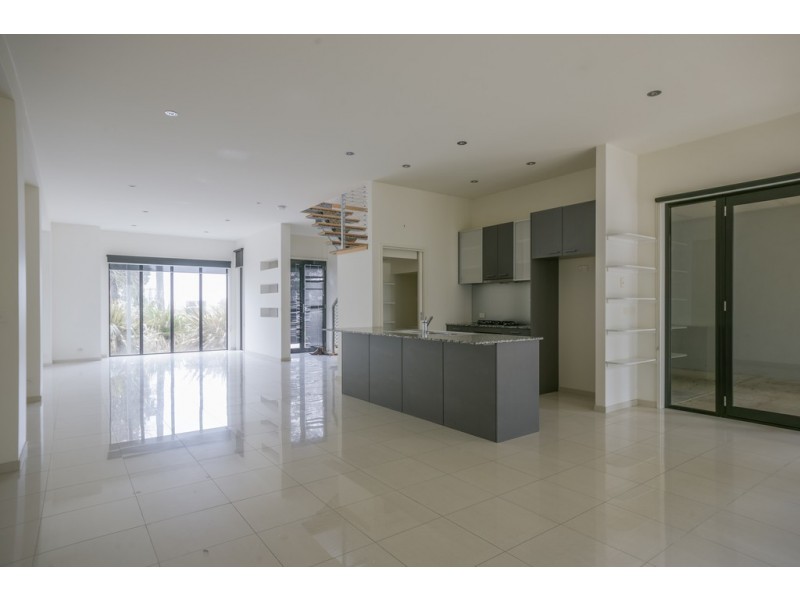 502 Wendouree Parade, Lake Wendouree VIC 3350