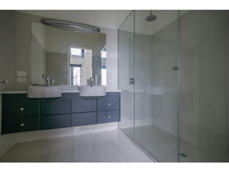 502 Wendouree Parade, Lake Wendouree VIC 3350