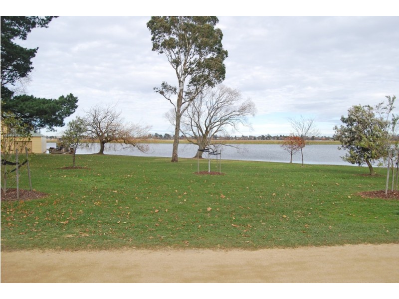 502 Wendouree Parade, Lake Wendouree VIC 3350