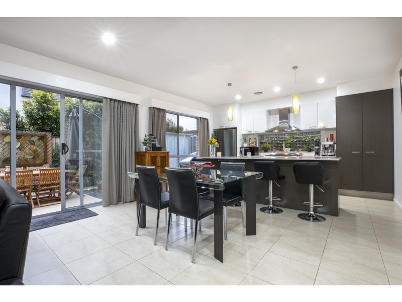 17 Balanada Close, Alfredton VIC 3350