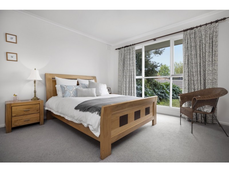 7 Sherwood Street, Wendouree VIC 3355