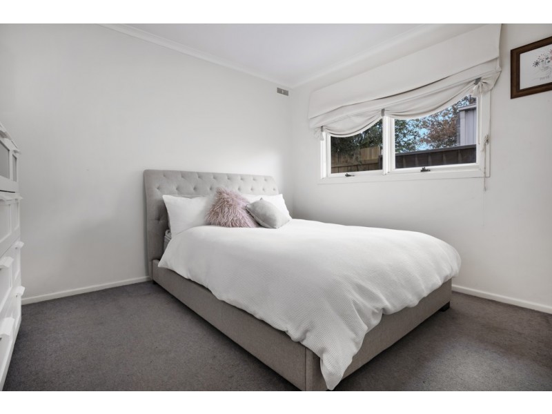 7 Sherwood Street, Wendouree VIC 3355