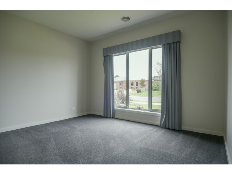 9 Indiana Drive, Delacombe VIC 3356