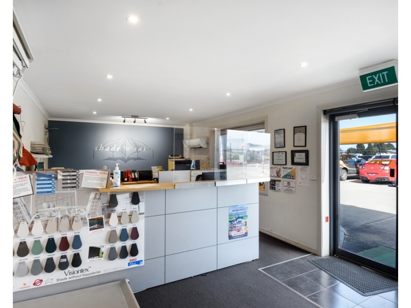 24 Old Creswick Road, Wendouree VIC 3355