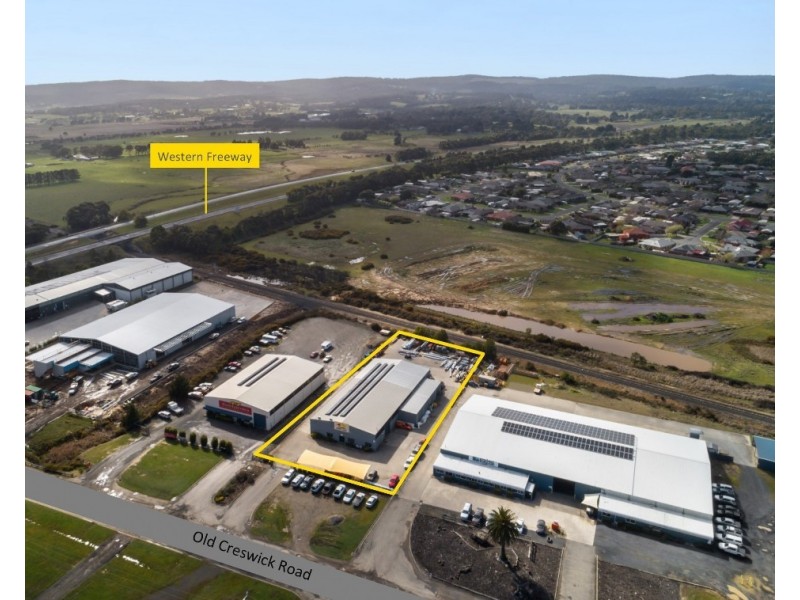 24 Old Creswick Road, Wendouree VIC 3355