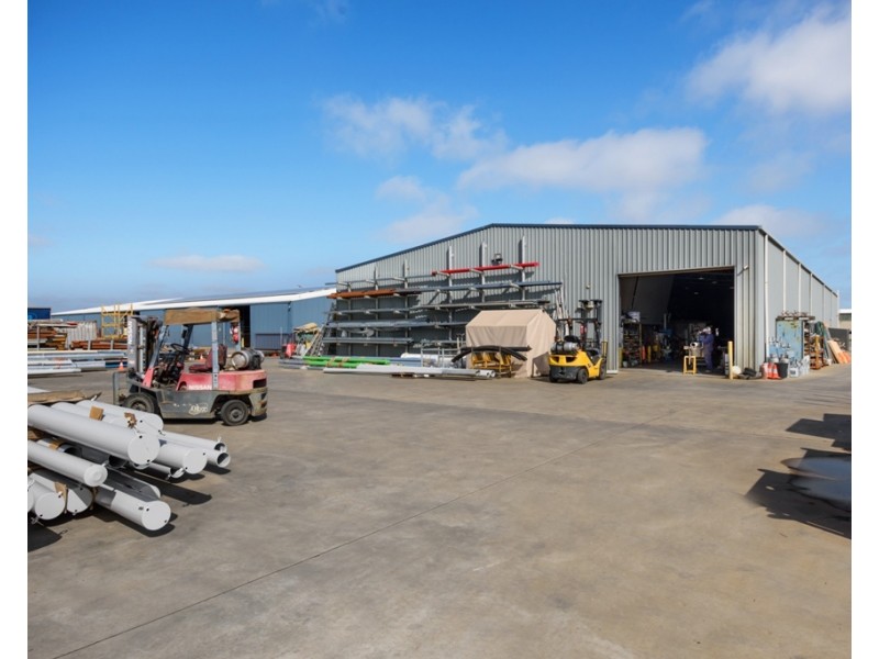 24 Old Creswick Road, Wendouree VIC 3355