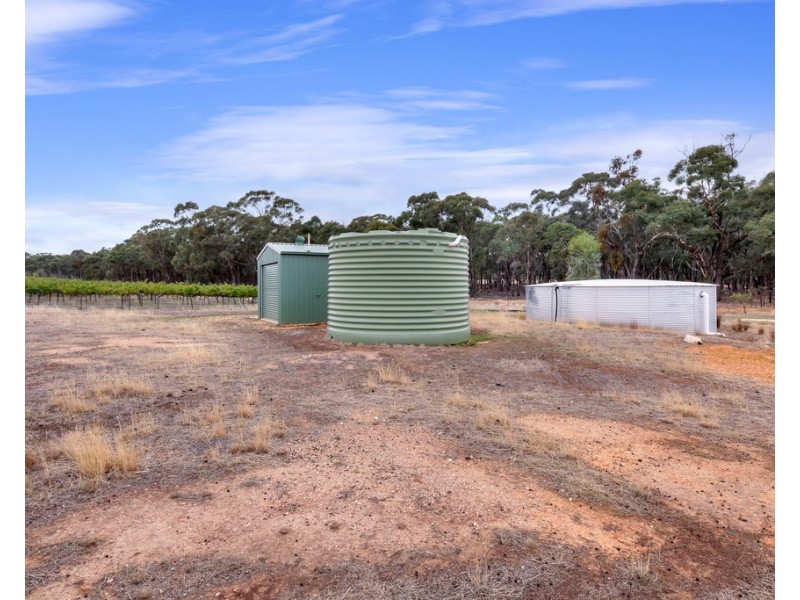 20 Morris Lane, Avoca VIC 3467