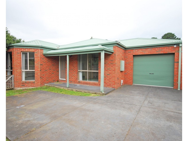33 Recreation Road, Mount Clear VIC 3350