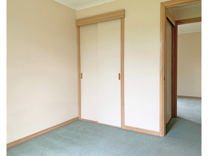 33 Recreation Road, Mount Clear VIC 3350