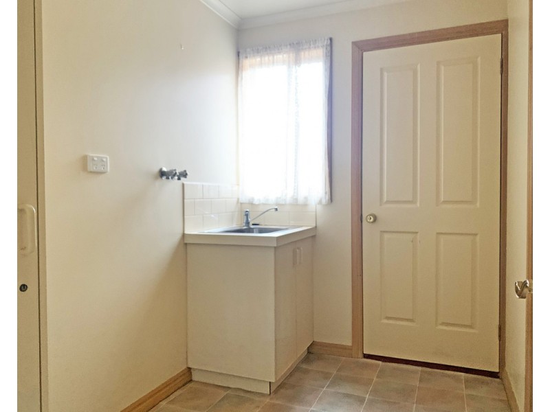 33 Recreation Road, Mount Clear VIC 3350