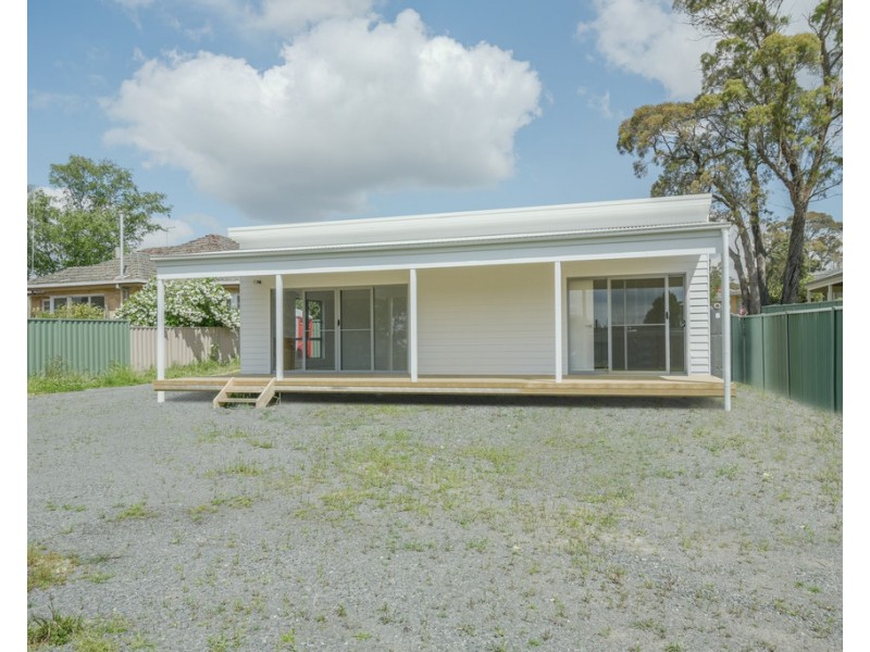 1/102a Lylia Avenue, Mount Clear VIC 3350