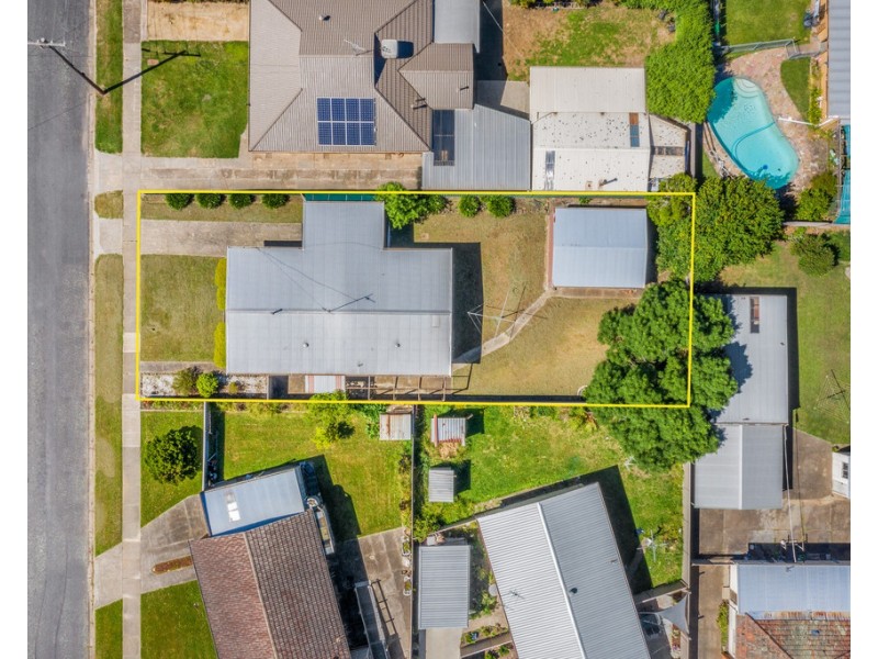 11 Maude Street, Wendouree VIC 3355