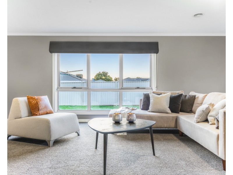 19 Howe Street, Miners Rest VIC 3352