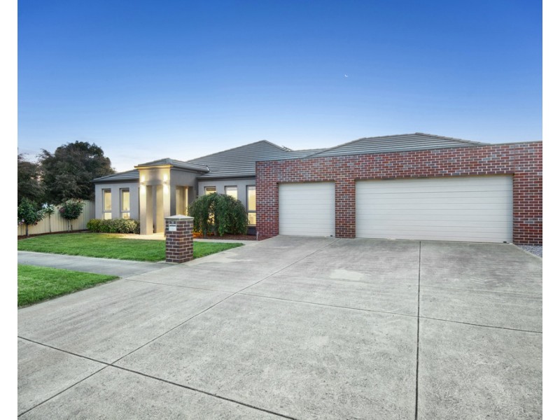 19 Howe Street, Miners Rest VIC 3352