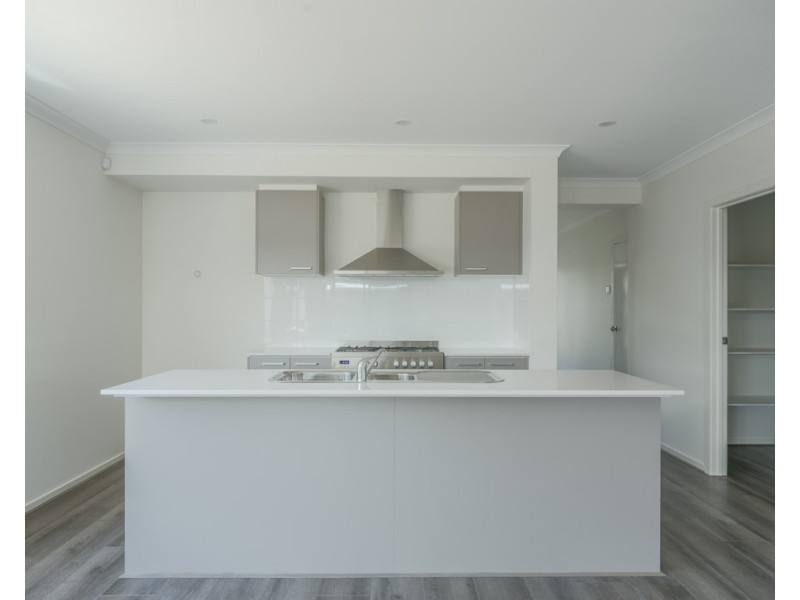 17 Newmarket Terrace, Miners Rest VIC 3352