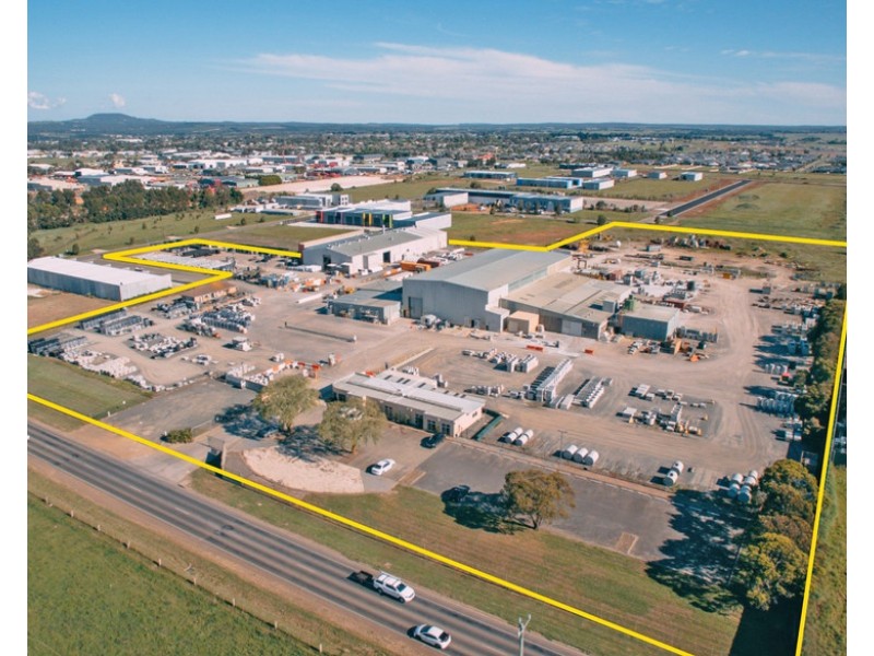 73 Ballarat-Carngham Road, Delacombe VIC 3356