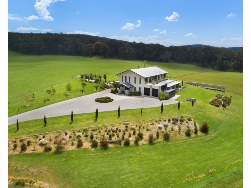 231 Callaghans Lane, Gordon VIC 3345