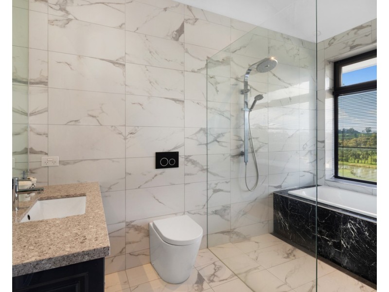 231 Callaghans Lane, Gordon VIC 3345