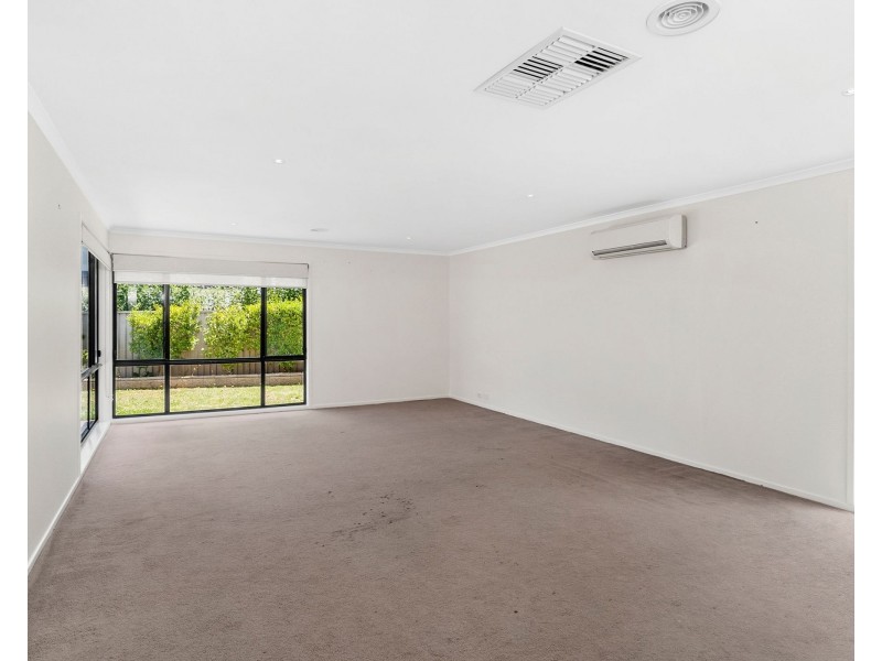 4 Atrium Drive, Ballarat North VIC 3350