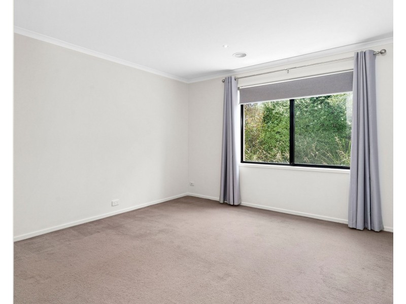 4 Atrium Drive, Ballarat North VIC 3350