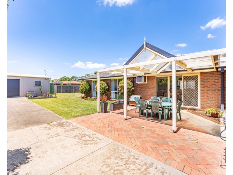 31 Towong Street, Alfredton VIC 3350