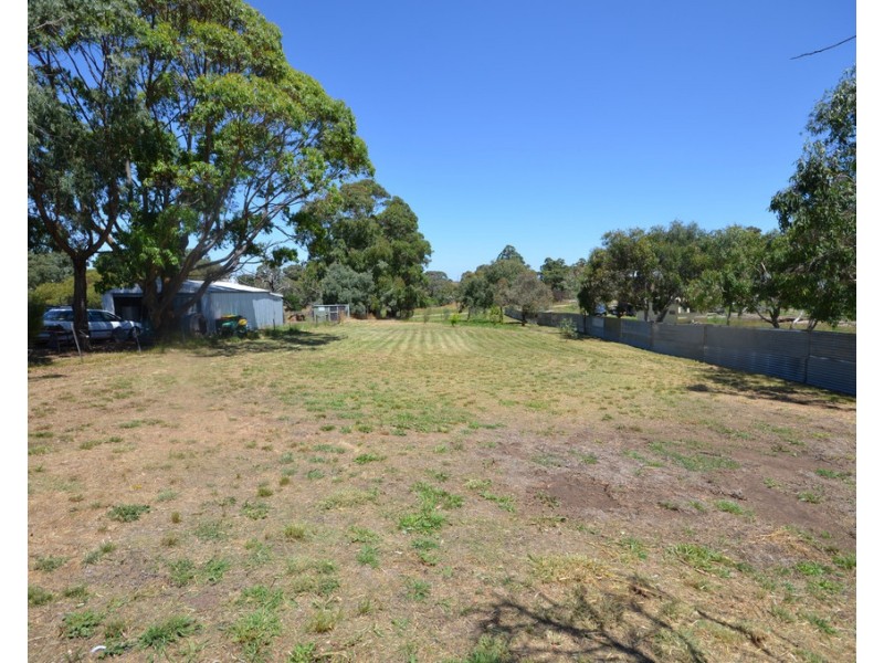 11 Lyons Street, Skipton VIC 3361