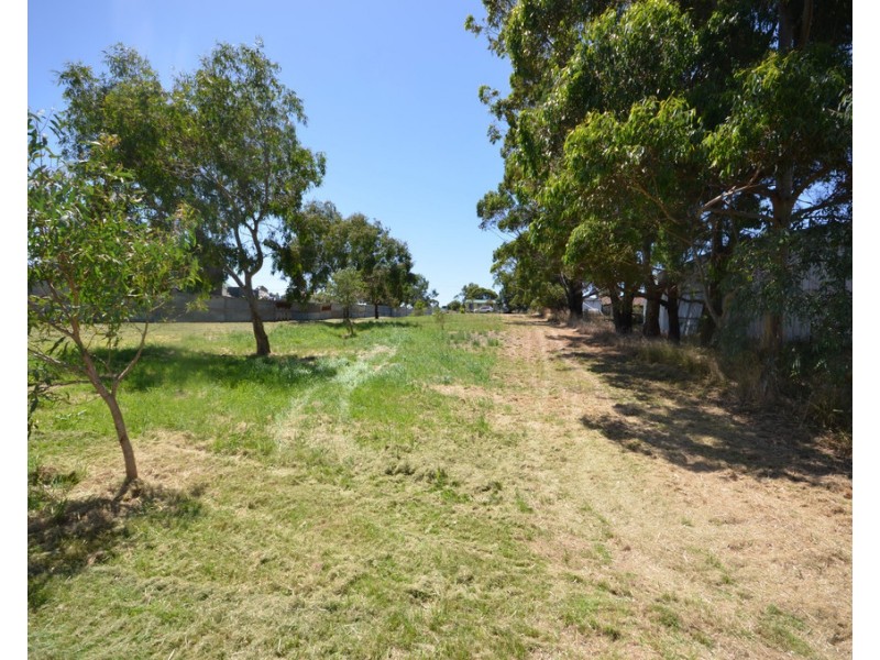 11 Lyons Street, Skipton VIC 3361