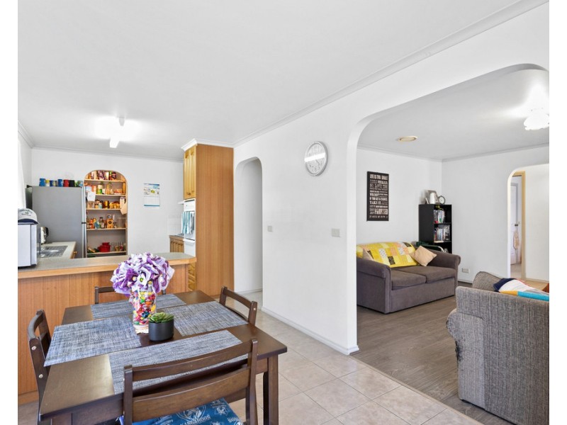 1/27 Lawrie Drive, Alfredton VIC 3350