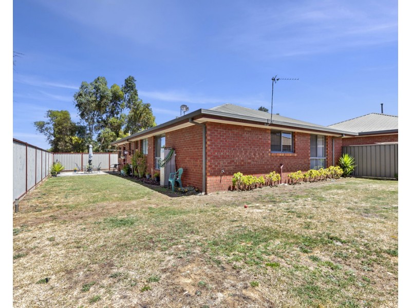 1/27 Lawrie Drive, Alfredton VIC 3350