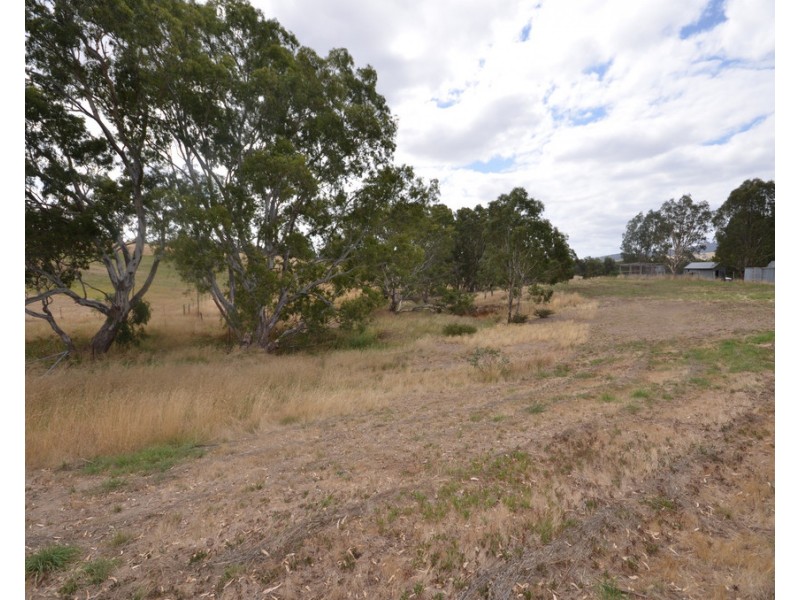 88 Green Street, Elmhurst VIC 3469