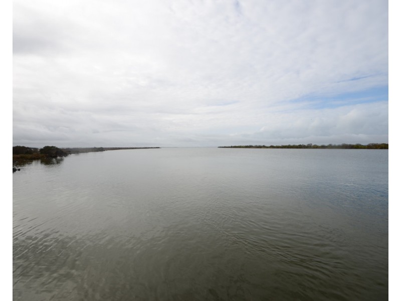 3 Snow Gum Avenue, Hollands Landing VIC 3862