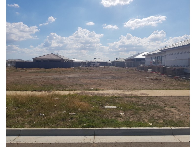 7 Mullingar Drive, Alfredton VIC 3350