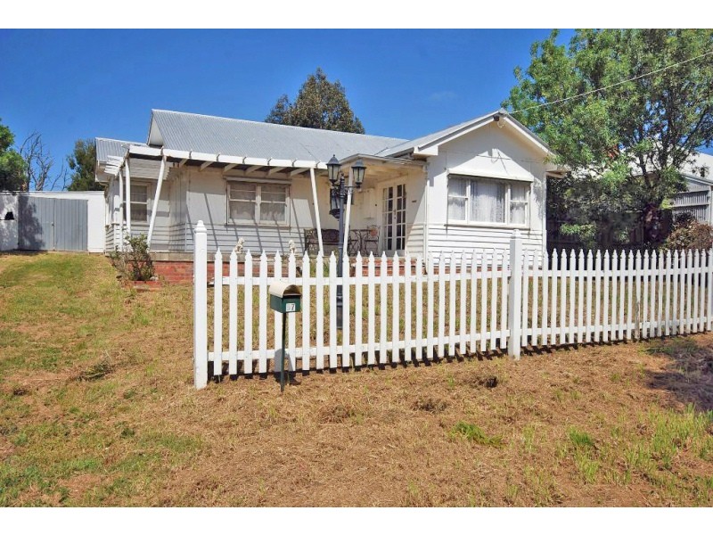 57 Gray Street, Lismore VIC 3324
